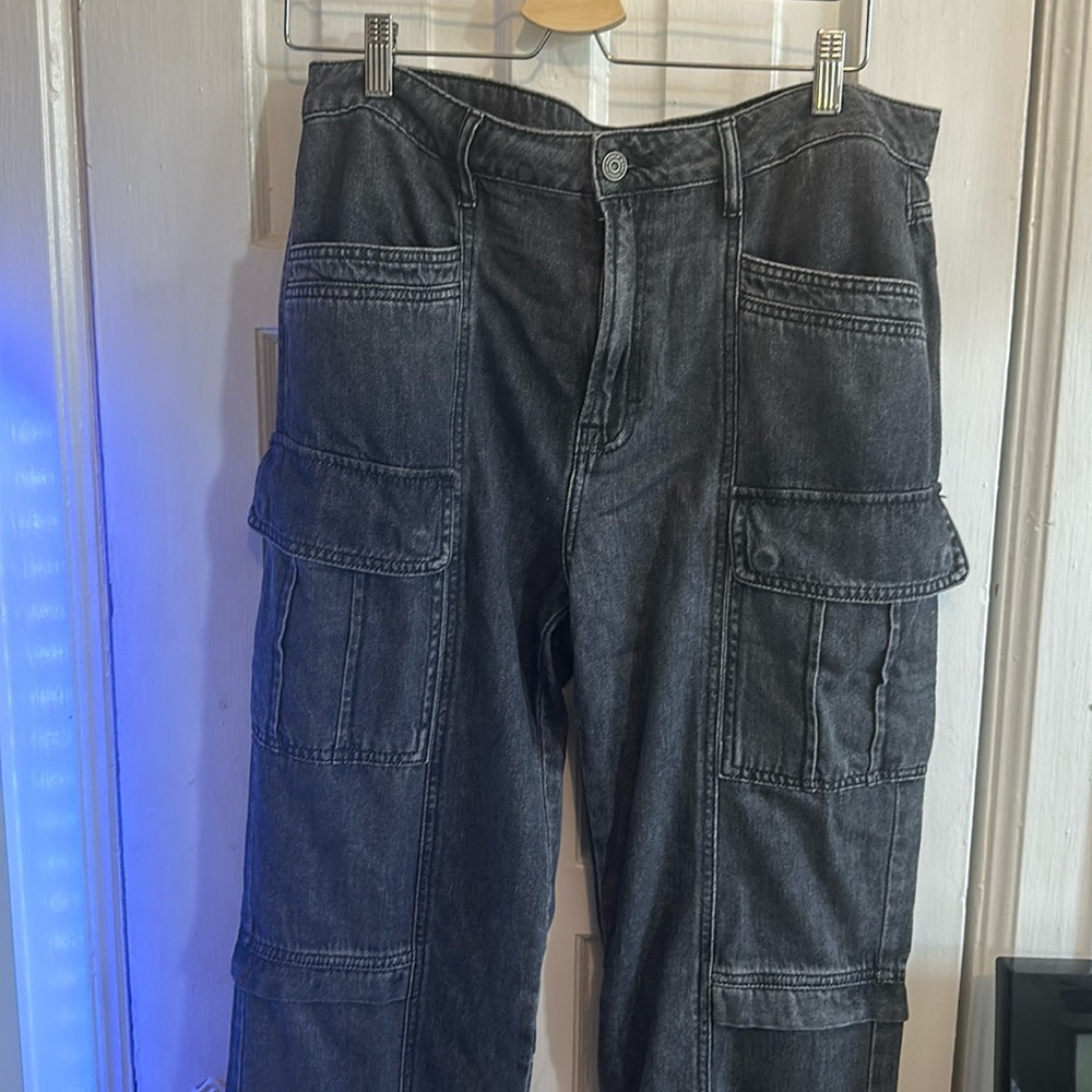 K— Hidden Pants